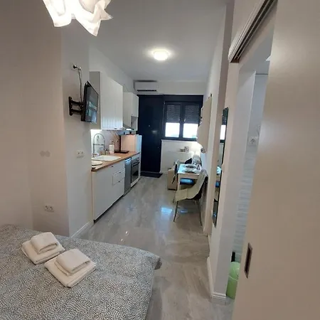 ゲストハウス Lipotica